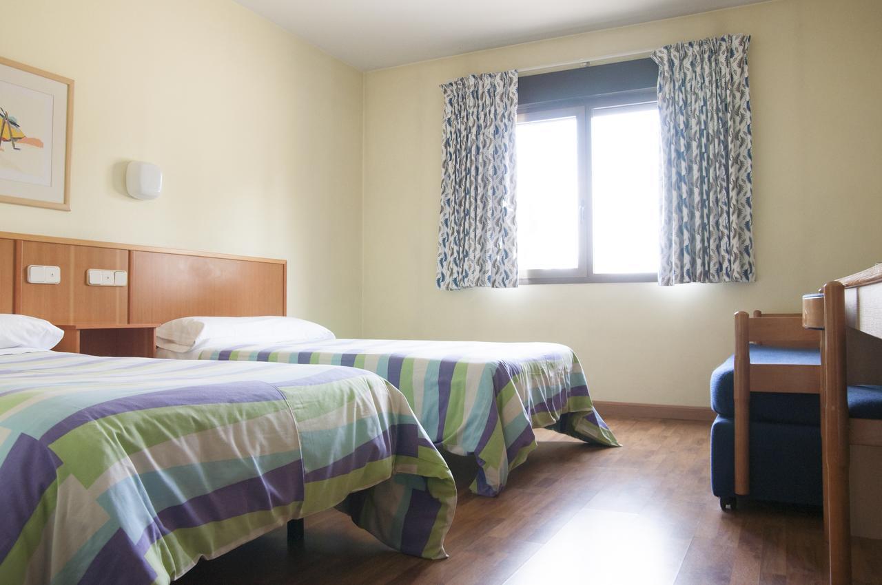 Hotel Aragon La Puebla De Alfinden Esterno foto